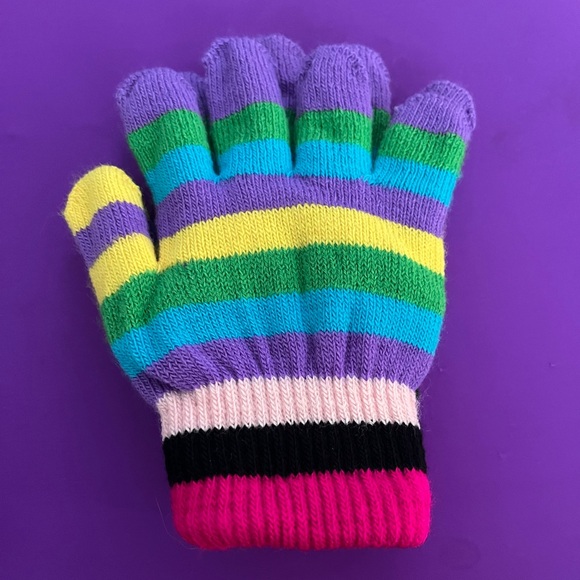 Youth girl’s multicolored gloves. Cute and bright colors!! 2 pairs. NWT. - Picture 7 of 11